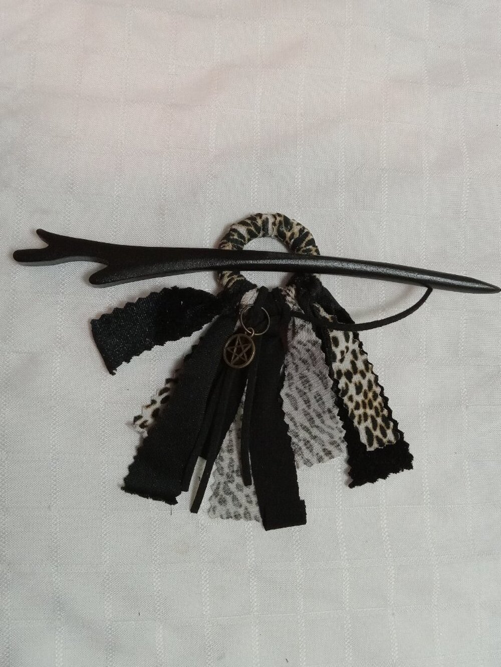 Round dreads or hair wrap/boho bun extension/Hair clip/Hair atebas & pic